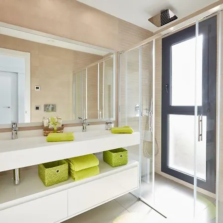 아파트 - Sunset Drive 3 Bedroom 베니돔